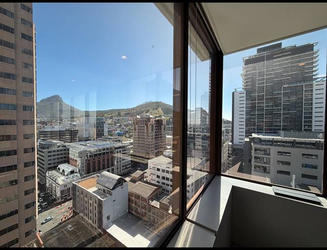 798.90M² BUILDING TO LET IN CAPE TOWN CITY CENTRE